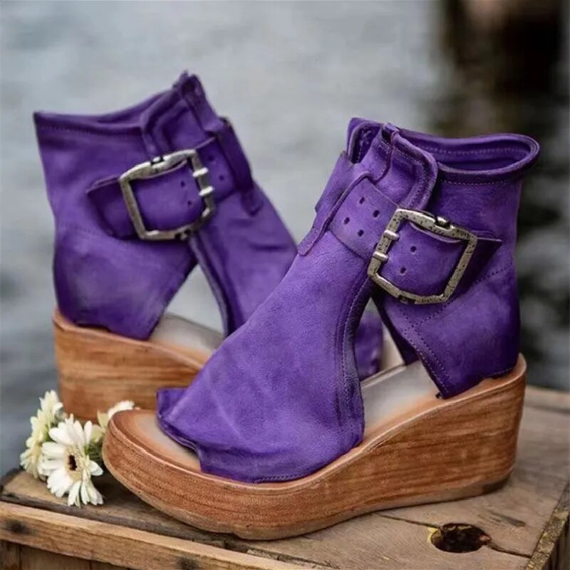Niasya - Buckle Strap Wedge Ankle Boots